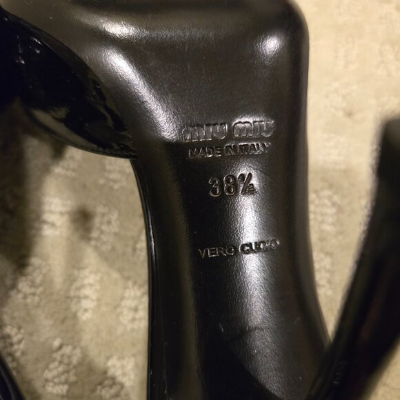 Miu Miu Patent Black Pumps - Picture 5 of 8
